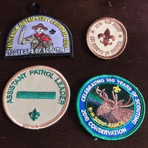 BSA Lot of 4 Patches Badges Boy Scouts of America 2010 K-M Ranch Tablerock